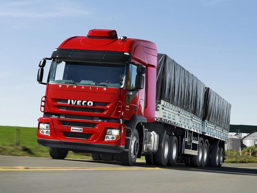  Iveco Stralis 440 6x4 AT 2012 года  (BR) (фото 5 из 8)